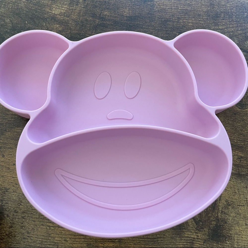 Silicone Suction Monkey Plate by Yoofoss